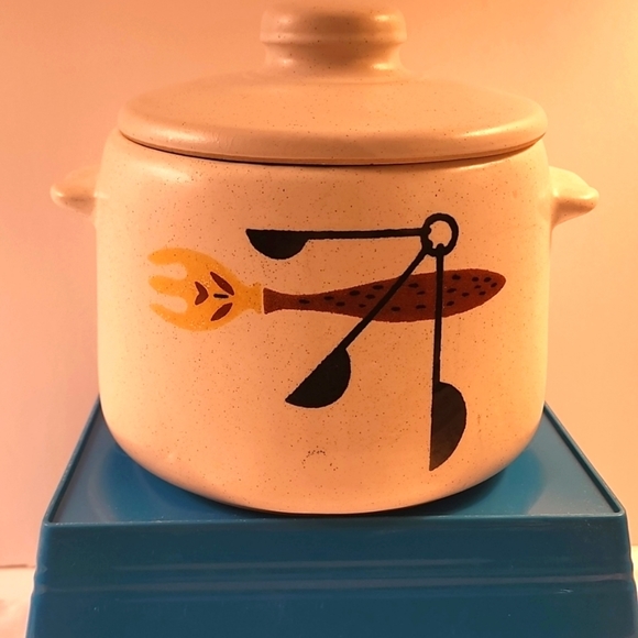 Vintage Accents Vintage Mid Century Westbend Bean Pot Flour Jar